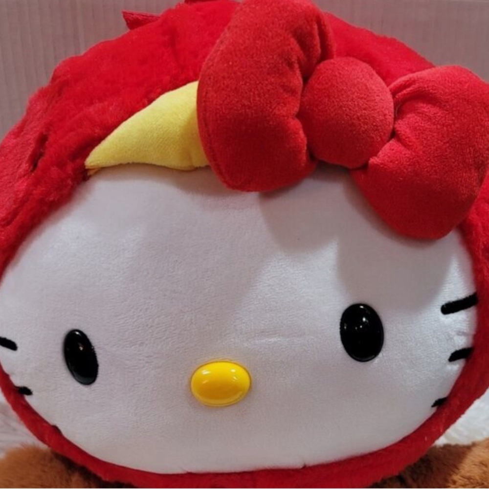 Hello Kitty 2024 Fall Turkey Greeter. adorable and ready for Thanksgiving